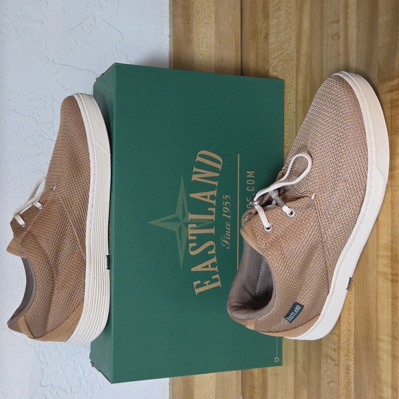 Eastland Other - NWT "Eastland" Beacon Sporty Men's Sneaker Sizes 9M or 10.5M